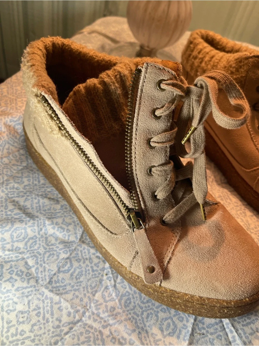 Aetrex casual lace
